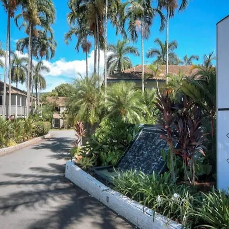 99 Reef Resort Port Douglas Exterior photo